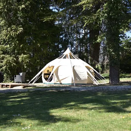 Glamping At La Source Saint-Pierre-d'Argençon
