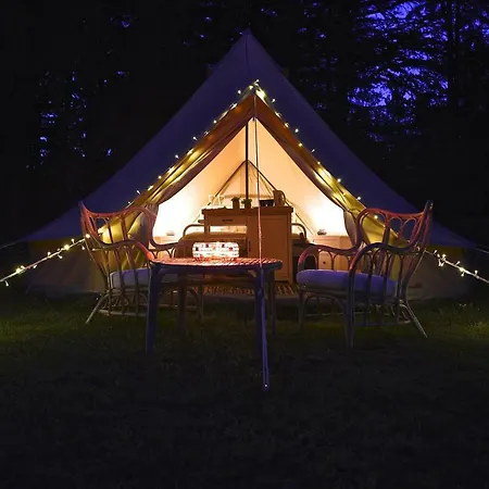 Glamping At La Source Luxussátor