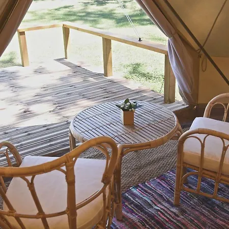 Luxussátor Glamping At La Source Saint-Pierre-d'Argençon